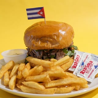 Pan con Lechon Sandwich